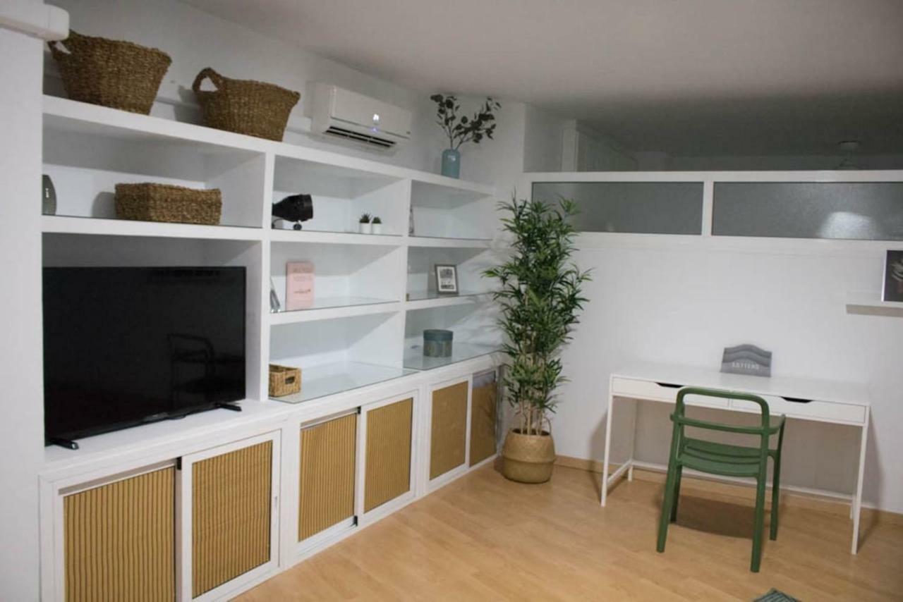 Апартаменты Apartamento Reyes Catolicos Альмерия Экстерьер фото